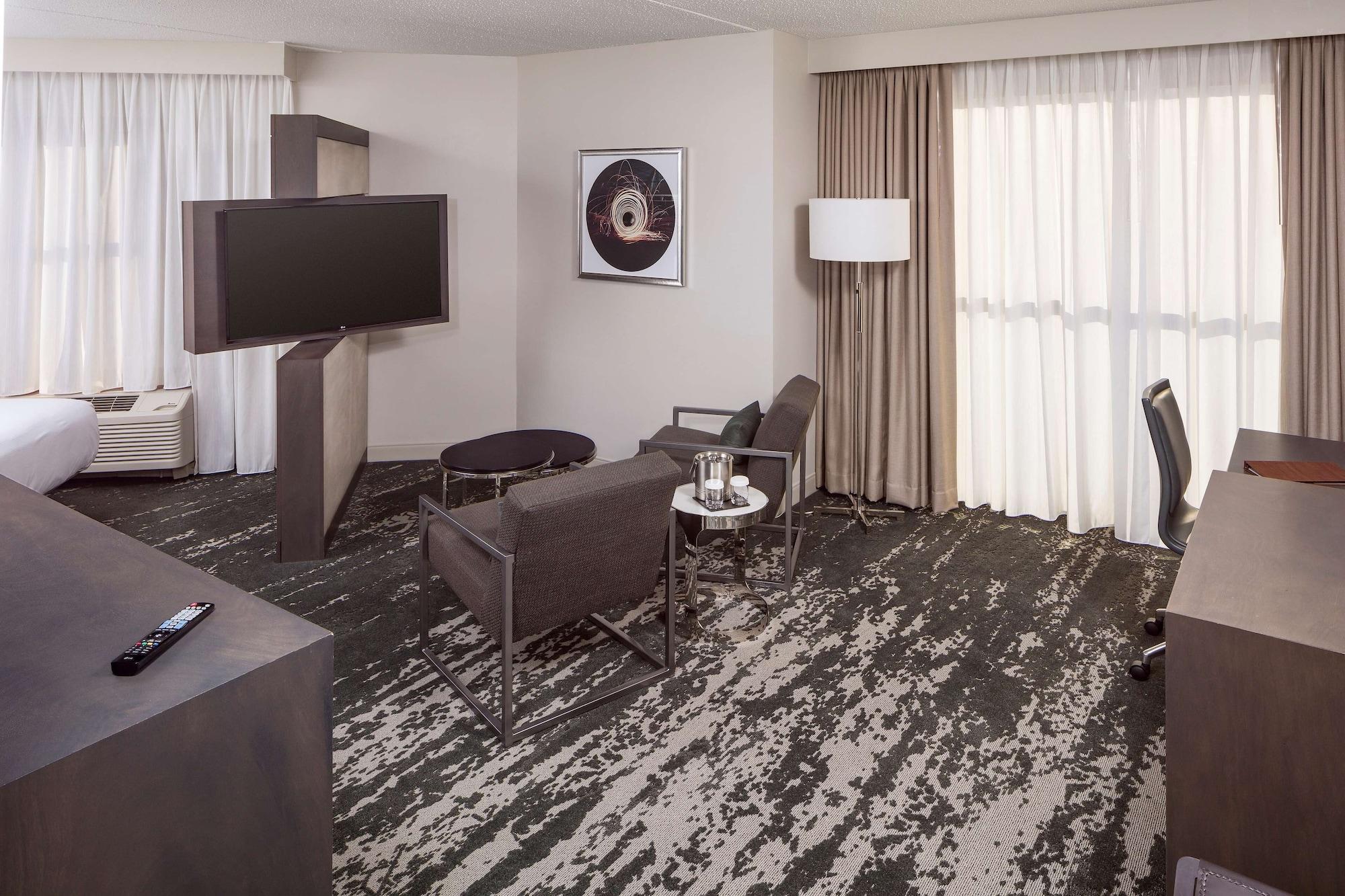Doubletree By Hilton Boston Logan Airport Chelsea Hotel Exterior foto